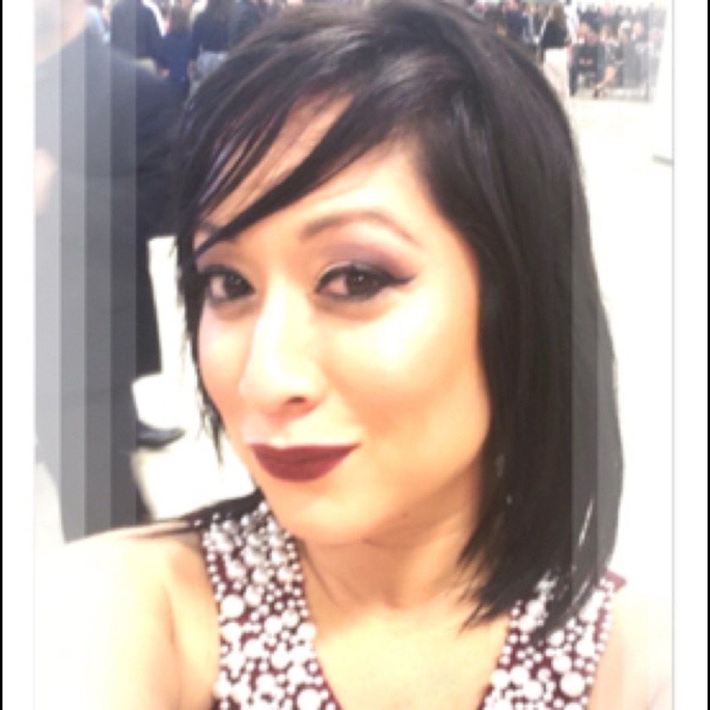 Meet your Posher, Christina